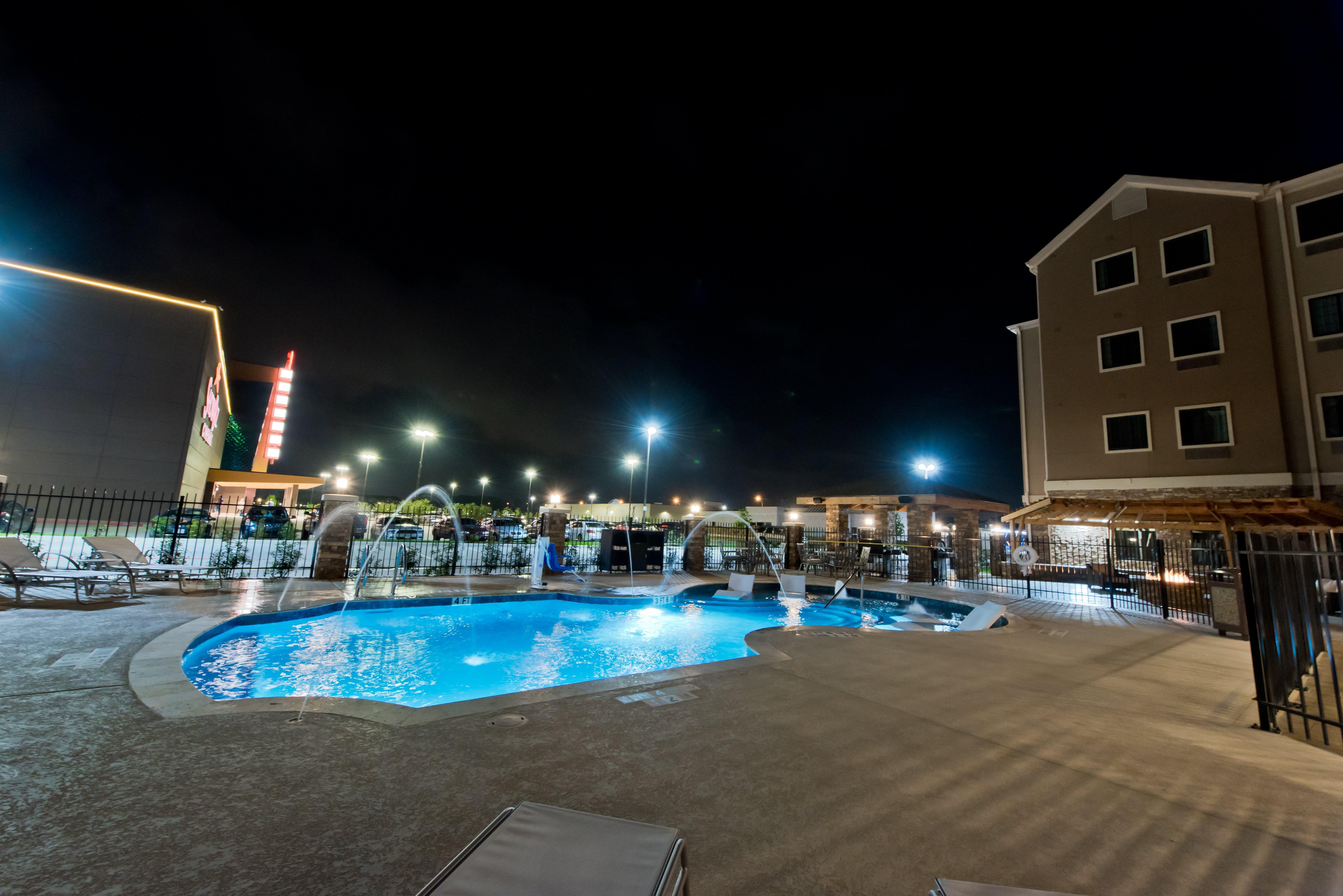 Staybridge Suites Houston - Humble Beltway 8 E By Ihg Exterior photo