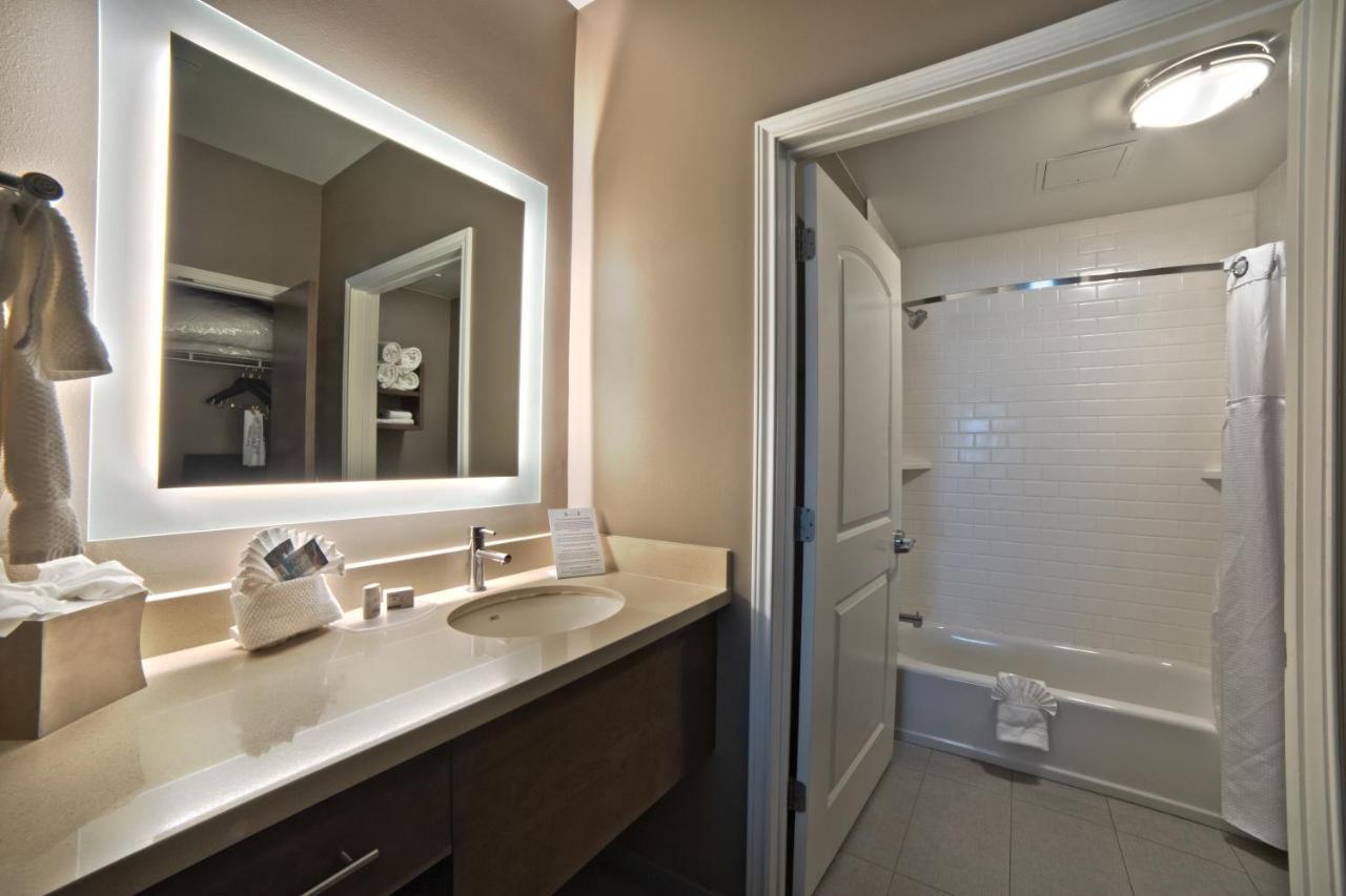 Staybridge Suites Houston - Humble Beltway 8 E By Ihg Exterior photo
