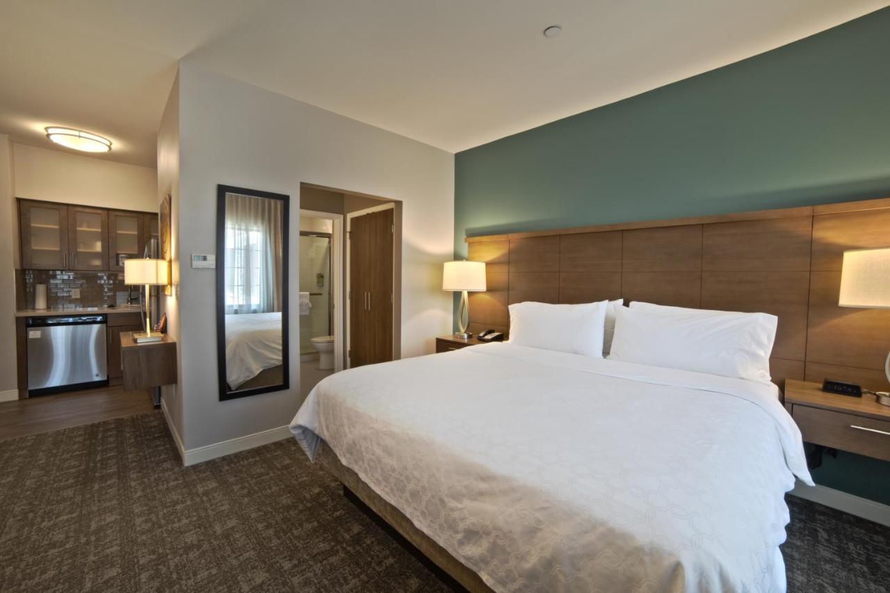 Staybridge Suites Houston - Humble Beltway 8 E By Ihg Exterior photo